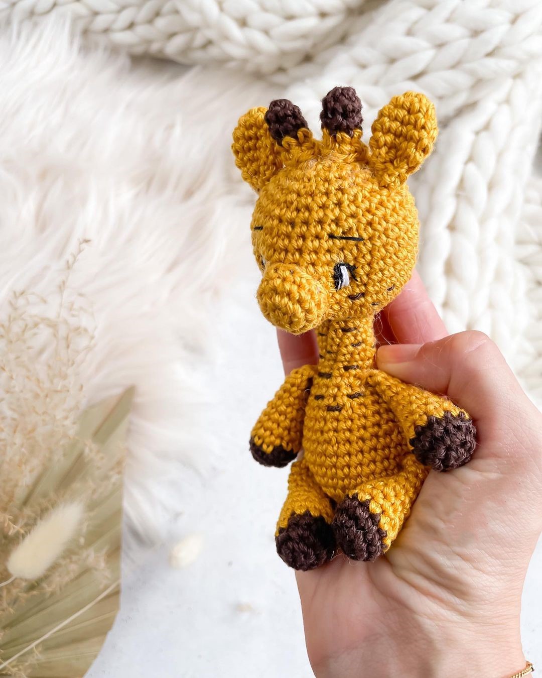 Toy Giraffe Amigurumi Free Pattern – Amigurumi